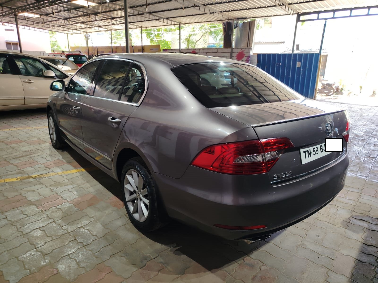 Skoda Superb 1.8 Elegance