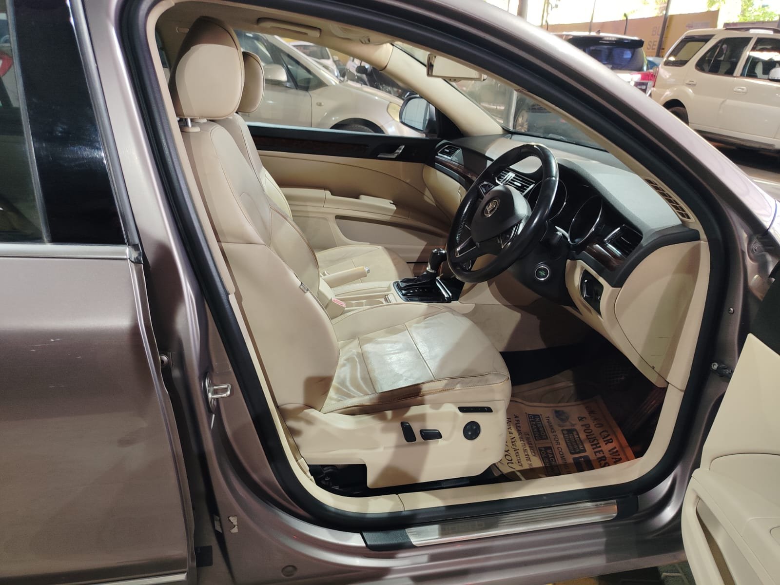 Skoda Superb 1.8 Elegance