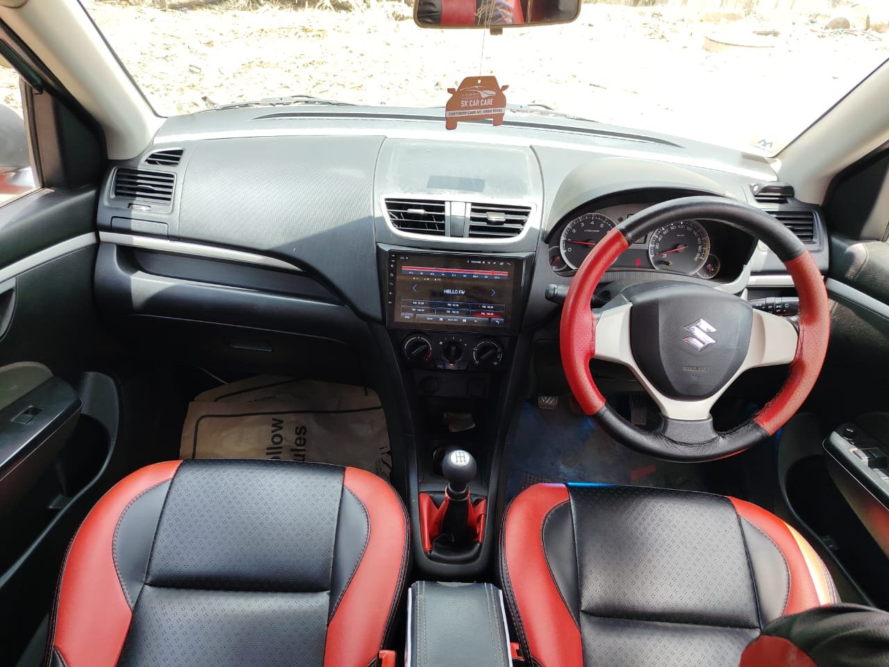 Maruti Suzuki Swift Vxi