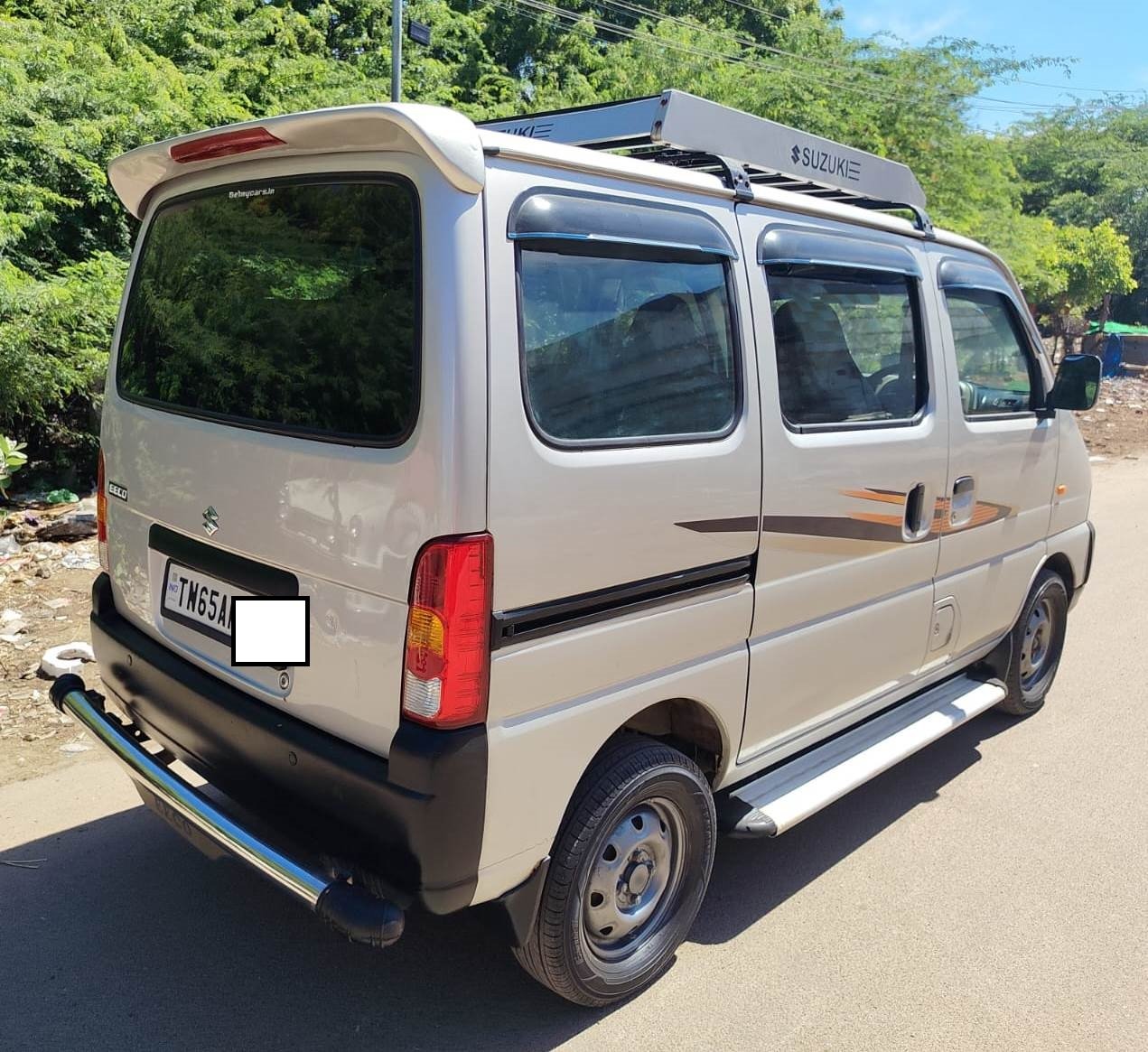 Maruti Suzuki Eeco 5 Seter
