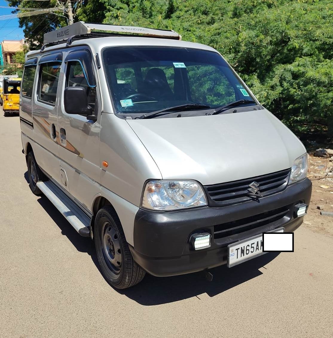 Maruti Suzuki Eeco 5 Seter