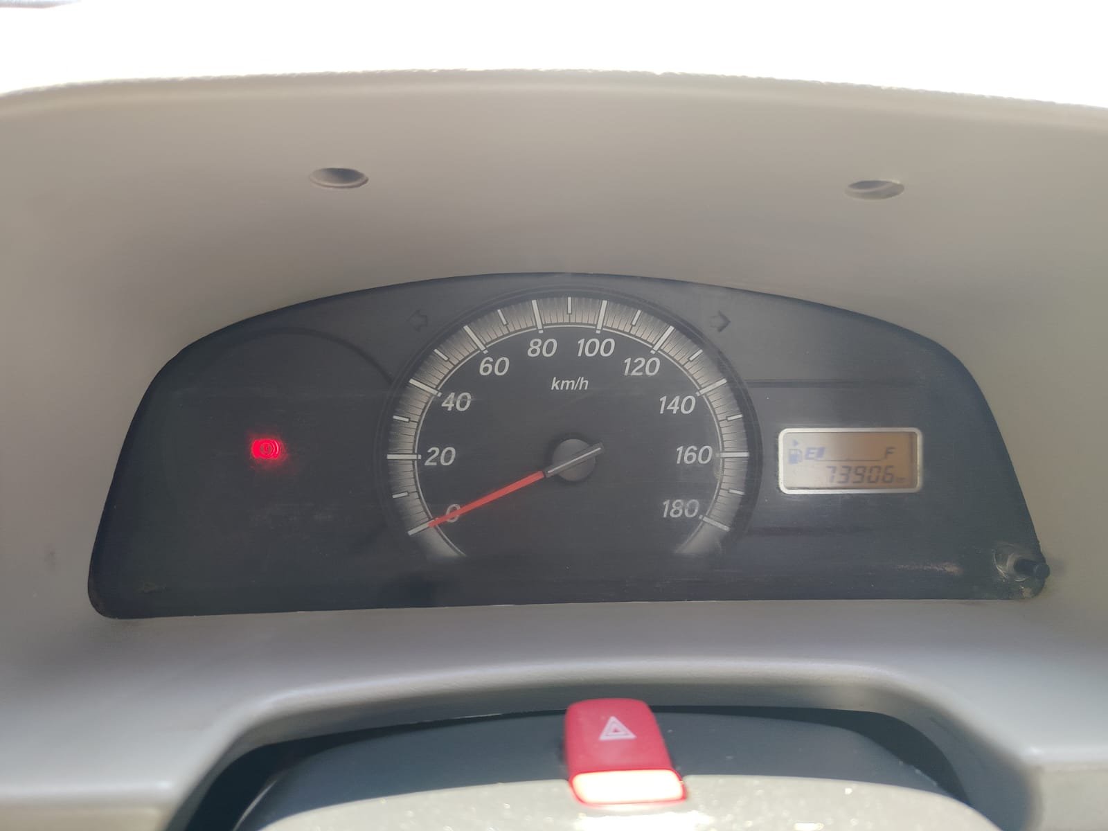 Maruti Suzuki Eeco 5 Seter