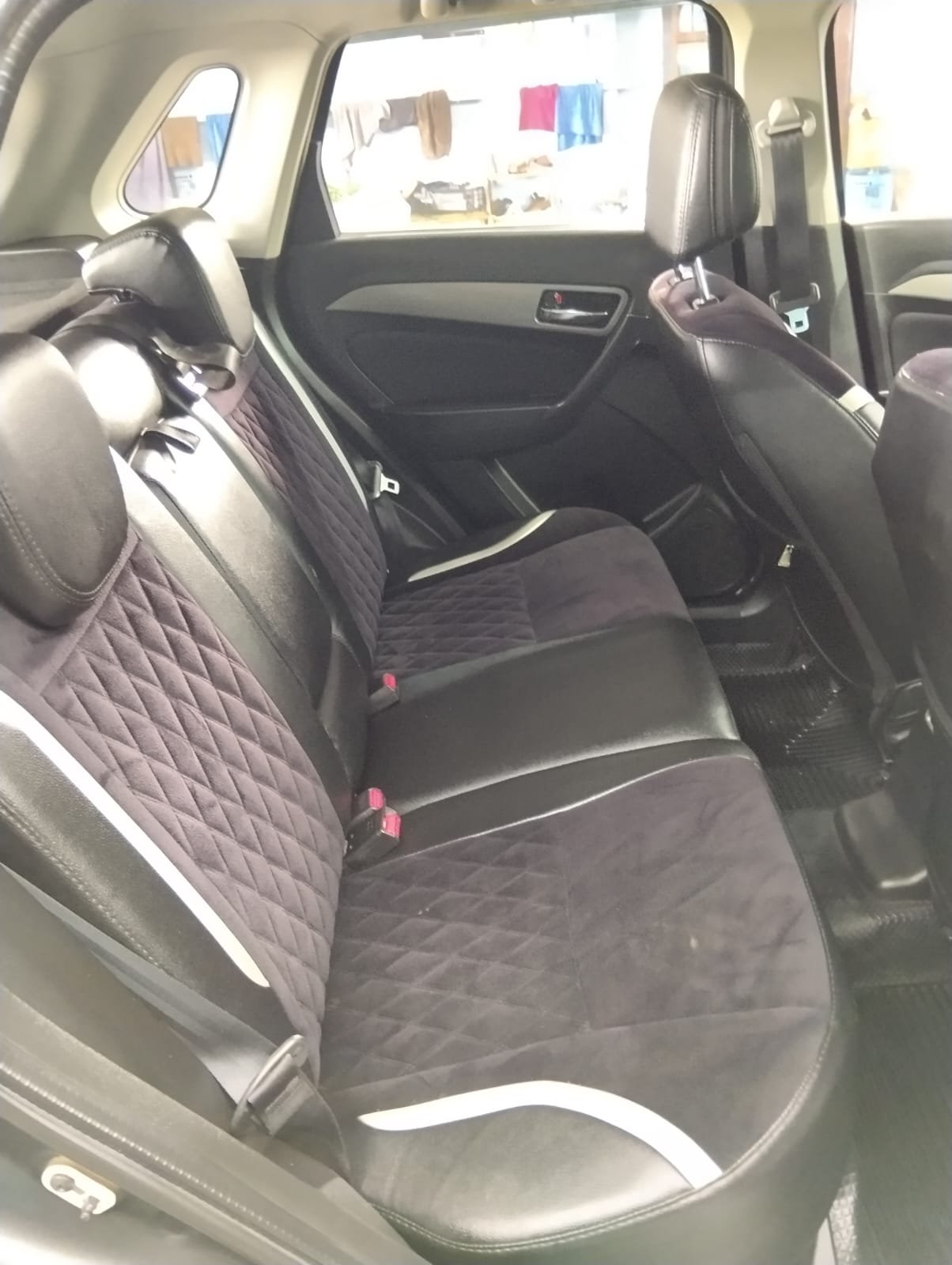 Maruti Suzuki Breeza Zdi