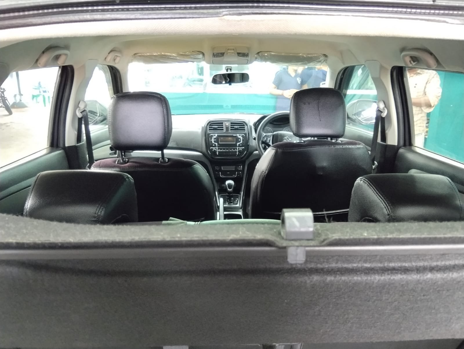 Maruti Suzuki Breeza Zdi