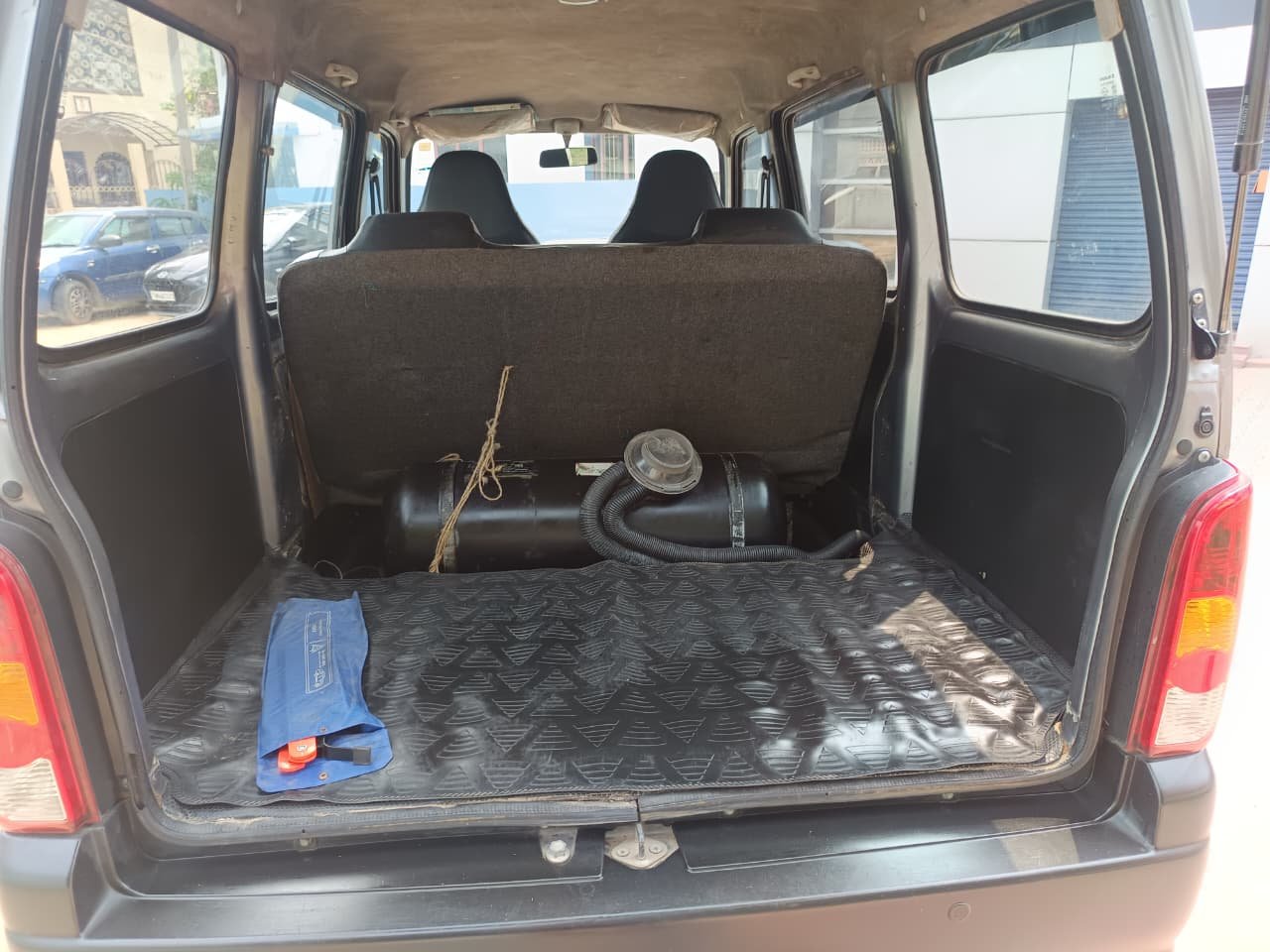 Maruti Suzuki Eeco 5 Seter