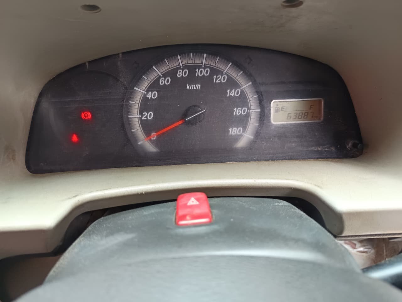 Maruti Suzuki Eeco 5 Seter