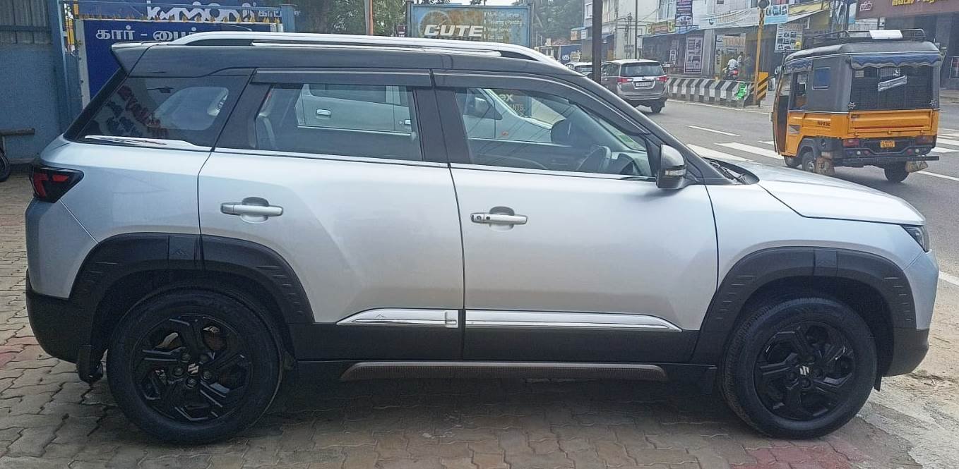 Maruti Suzuki Breeza Vxi