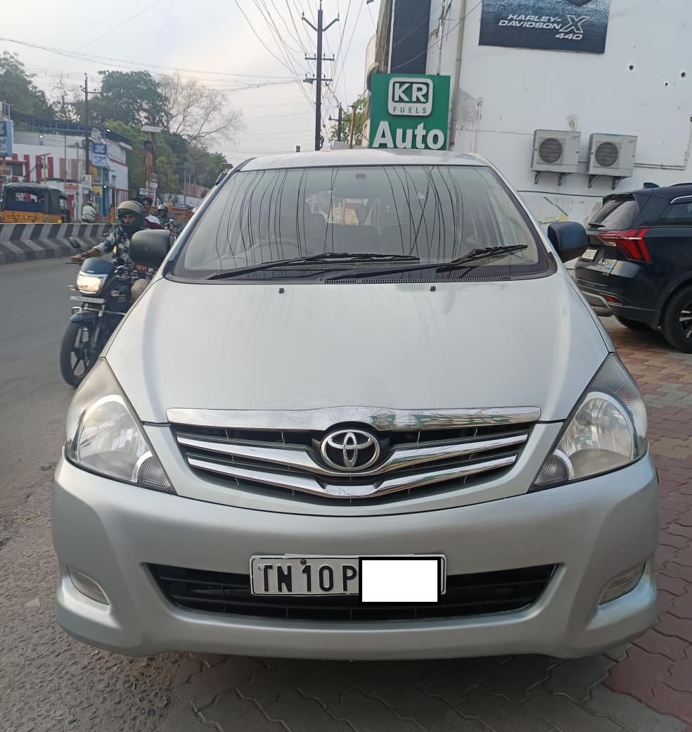 Toyota Innova G