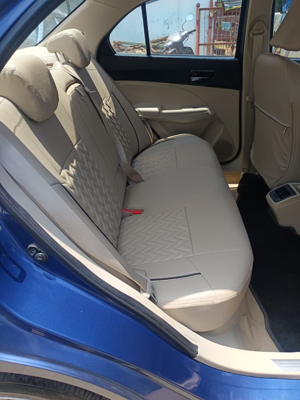 Maruti Suzuki Swift Dzire Zxi