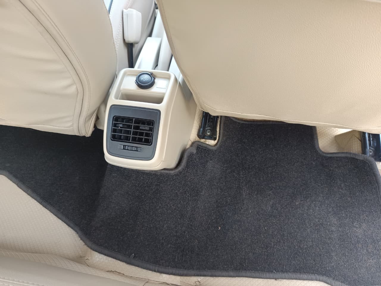 Maruti Suzuki Swift Dzire Zxi