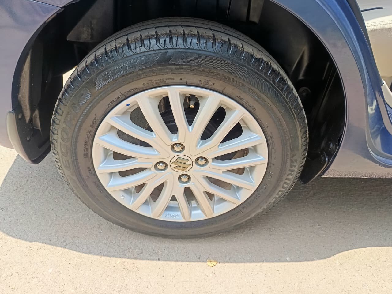 Maruti Suzuki Swift Dzire Zxi