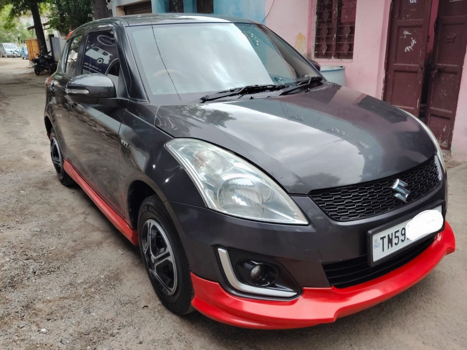 Maruti Suzuki Swift Vxi