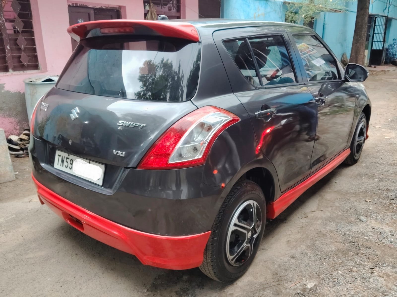 Maruti Suzuki Swift Vxi