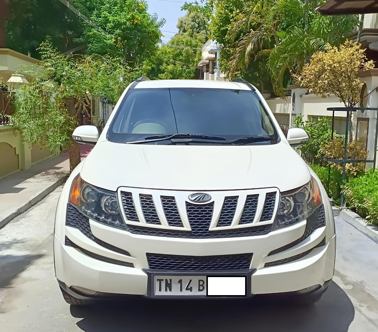Mahindra Xuv 500 W8
