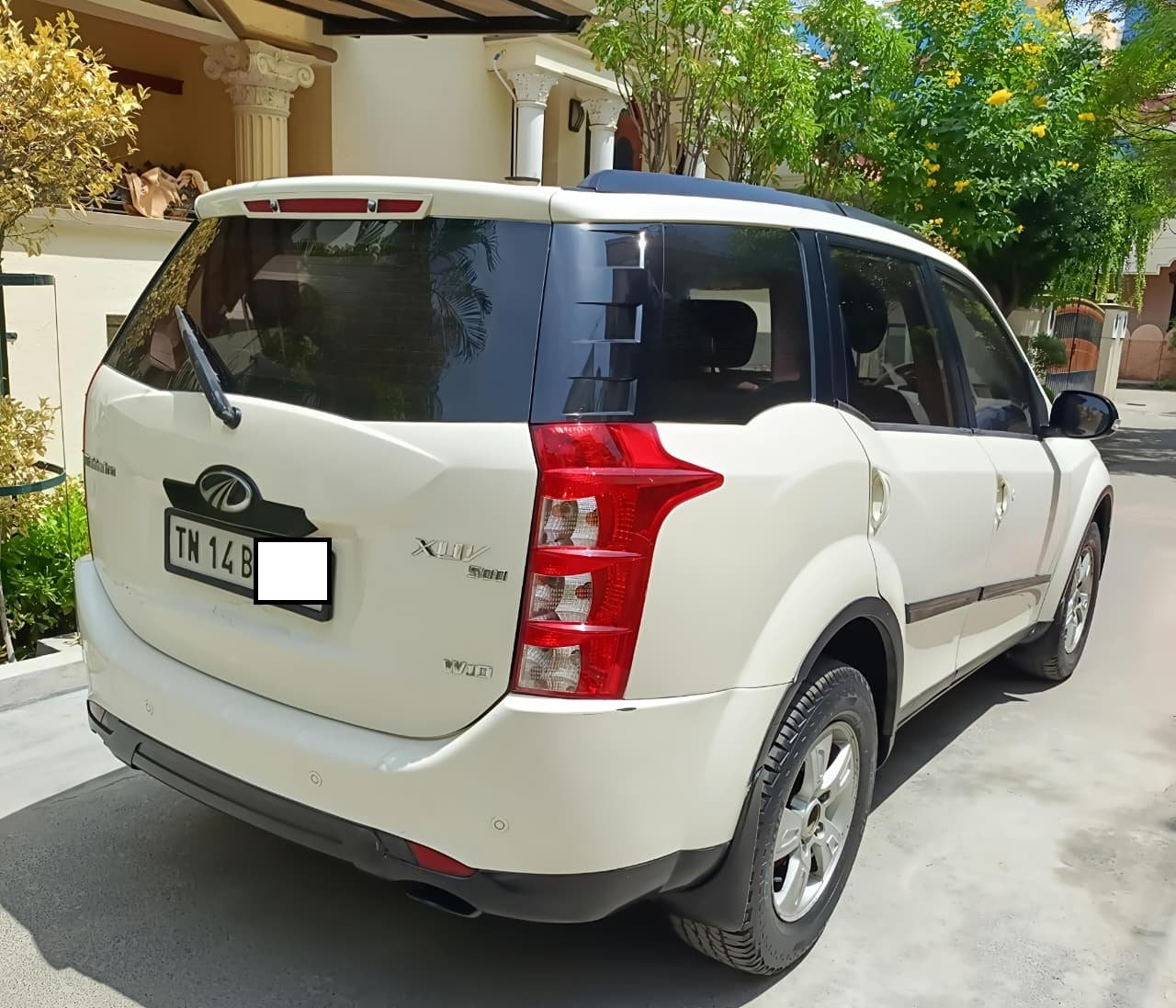 Mahindra Xuv 500 W8