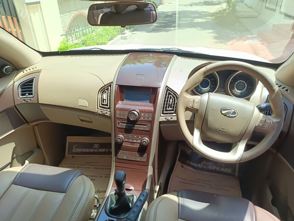 Mahindra Xuv 500 W8
