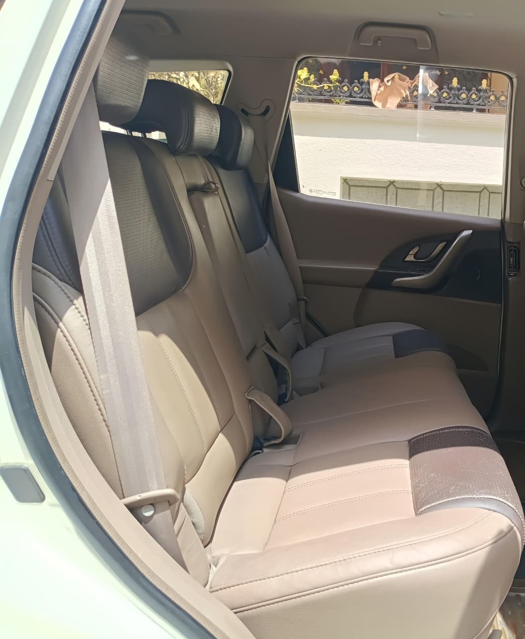 Mahindra Xuv 500 W8