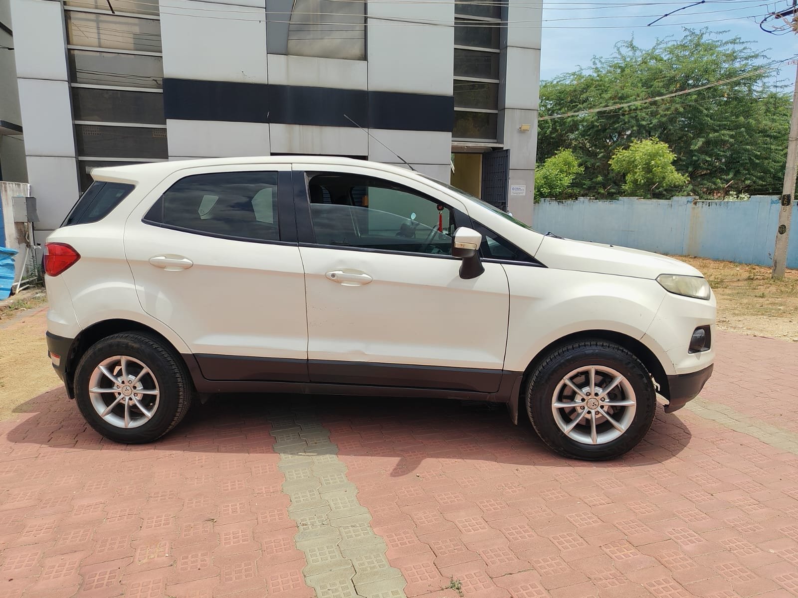 Maruti Suzuki Eeco 5 Seter