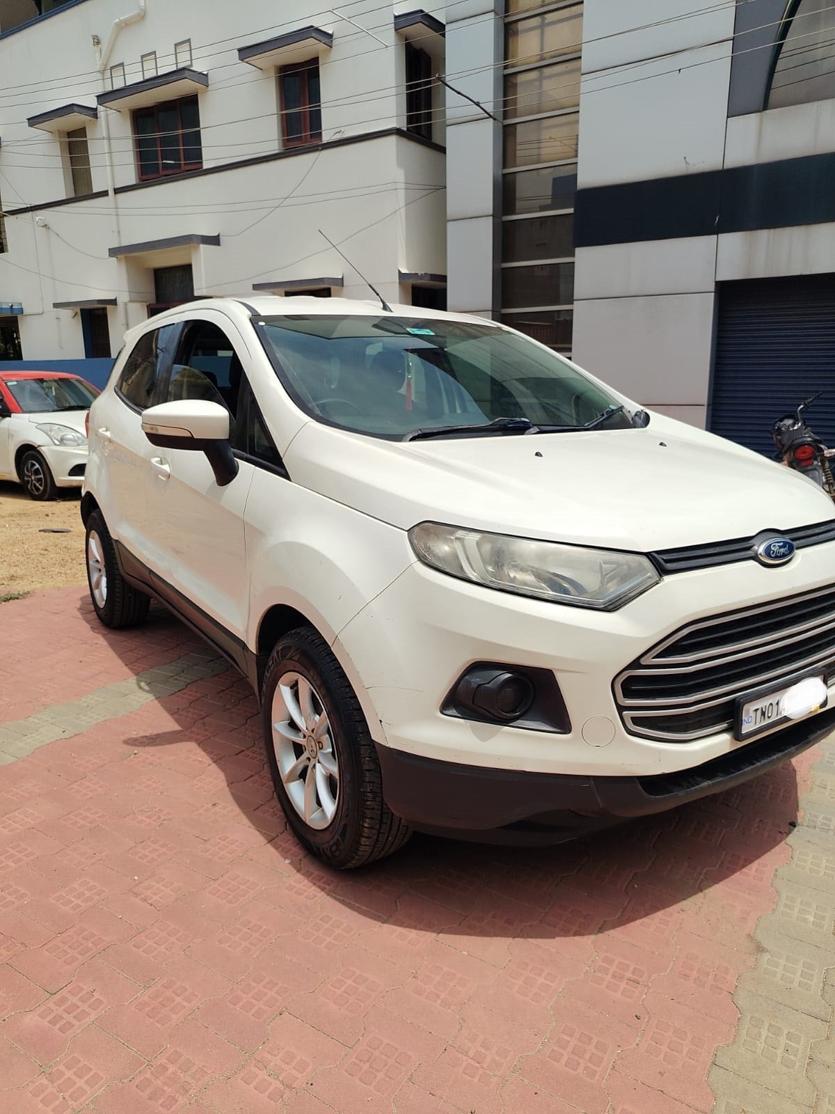 Maruti Suzuki Eeco 5 Seter