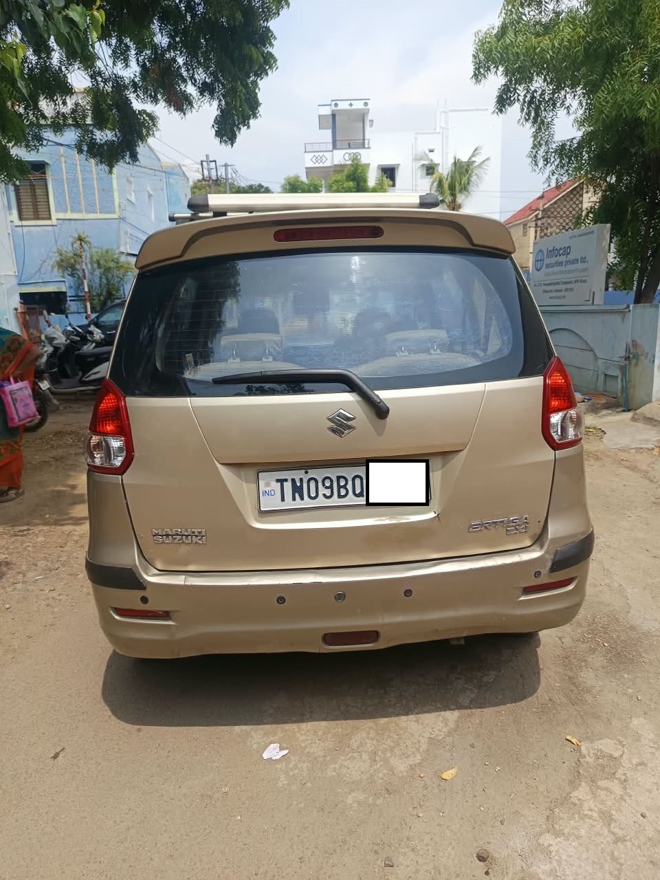 Maruti Suzuki Ertiga Zxi