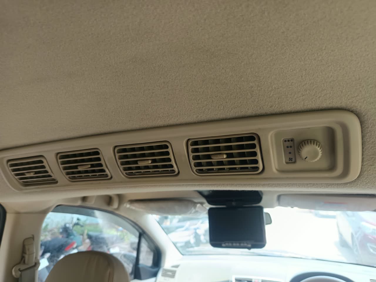 Maruti Suzuki Ertiga Zxi
